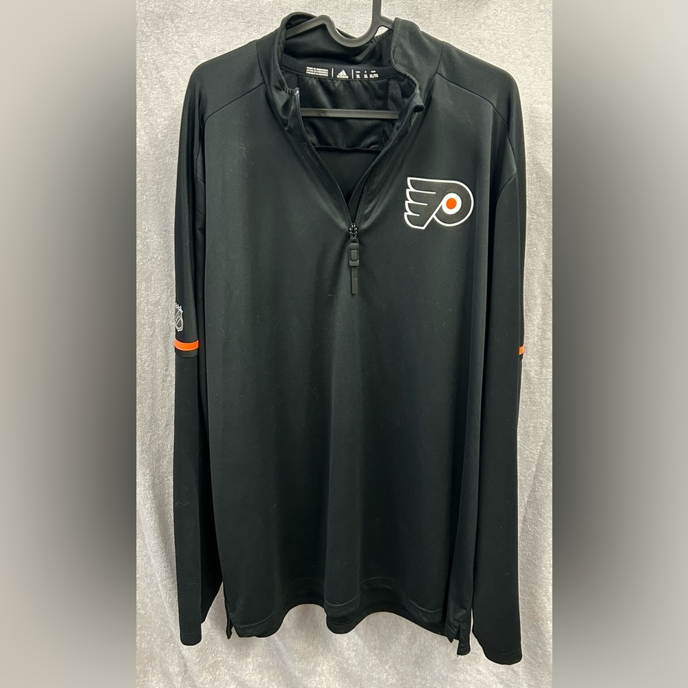 Philadelphia Flyers 1/4 zip pull over
